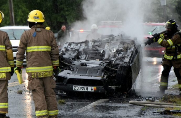 Piégé dans son véhicule en flammes : la vitesse en cause dans la mort accidentelle d’un conducteur de 19 ans, conclut le coroner Nicole