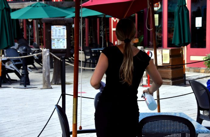 Hausse du salaire minimum en ce 1er mai : plusieurs craignent une hausse du coût de la vie
