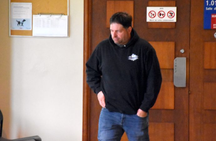 Agression sexuelle : le Drummondvlilois Luc Paré déclaré coupable le juge Laroche rejette entièrement sa version des faits
