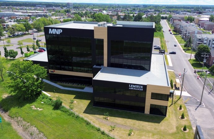 Radio-Canada renforce sa présence au Centre-du-Québec avec un nouveau bureau à Drummondville