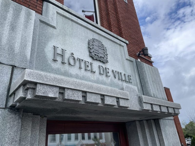 Hôtel de ville : interruption de services demain jeudi et retour de l’Urbanisme le 20 juillet