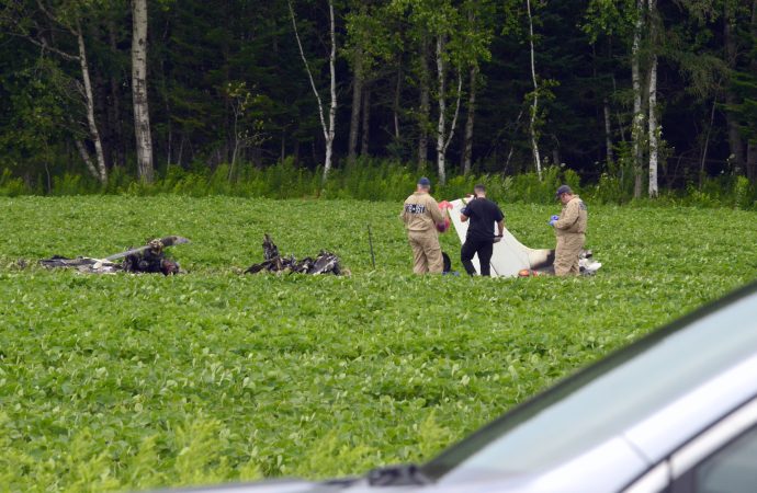 Écrasement d’avion : les enquêteurs le BST et le coroner tentent de déterminer les causes de l’accident qui a coûté la vie d’une pilote à Victoriaville