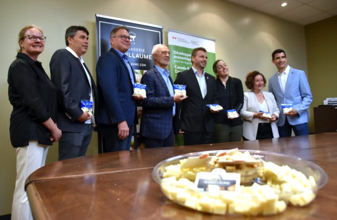 Fromagerie St-Guillaume : DEC injecte 2,5 M$ pour soutenir la croissance et la modernisation d’Agrilait