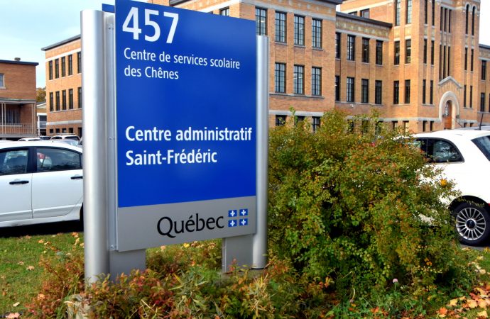 Postes professionnels : le CSS des Chênes réfute toute coupure dans les services directs aux élèves