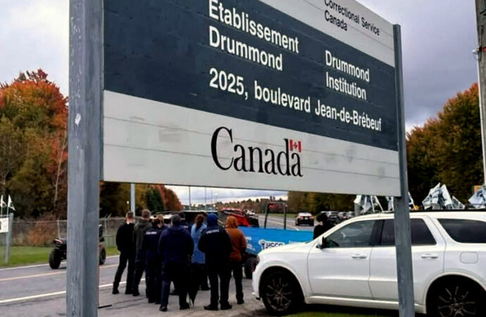 Compression de 132 millions :  Sous-effectif, sécurité et santé mentale,  les agents correctionnels de Drummondville sonnent l’alarme